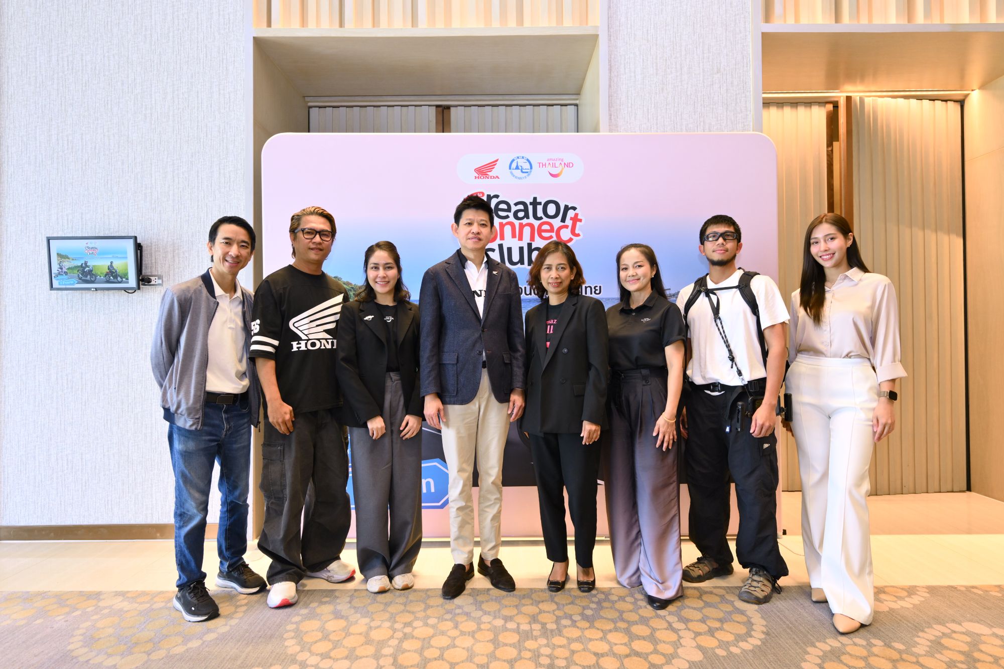 ไทยฮอนด้า จับมือ การท่องเที่ยวแห่งประเทศไทย แถลงแคมเปญร่วม “Thai Honda Creator Connect Club ปี 2” พร้อมปล่อยตัว 20 ผู้เข้ารอบจากทั่วประเทศ เข้าแคมป์เฟ้นหาสุดยอดครีเอเตอร์กับภารกิจสุดท้ายที่จังหวัดระยอง
