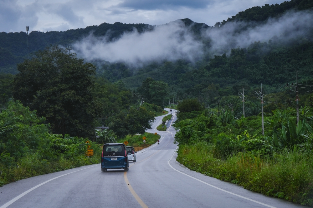 ชวนปักหมุดจุดเช็คอิน 5 จังหวัดภาคใต้ ที่นักท่องเที่ยวสายธรรมชาติและสโลว์ไลฟ์ต้องห้ามพลาด