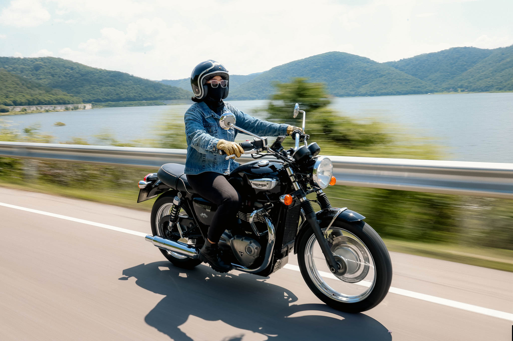 จากความฝันสู่ทุกเส้นทางที่มีความหมาย กับไทรอัมพ์ Bonneville T100 รถจักรยานยนต์ออริจินัลสายพันธุ์แท้สัญชาติอังกฤษ ที่พร้อมเข้าใจทุกการขับขี่