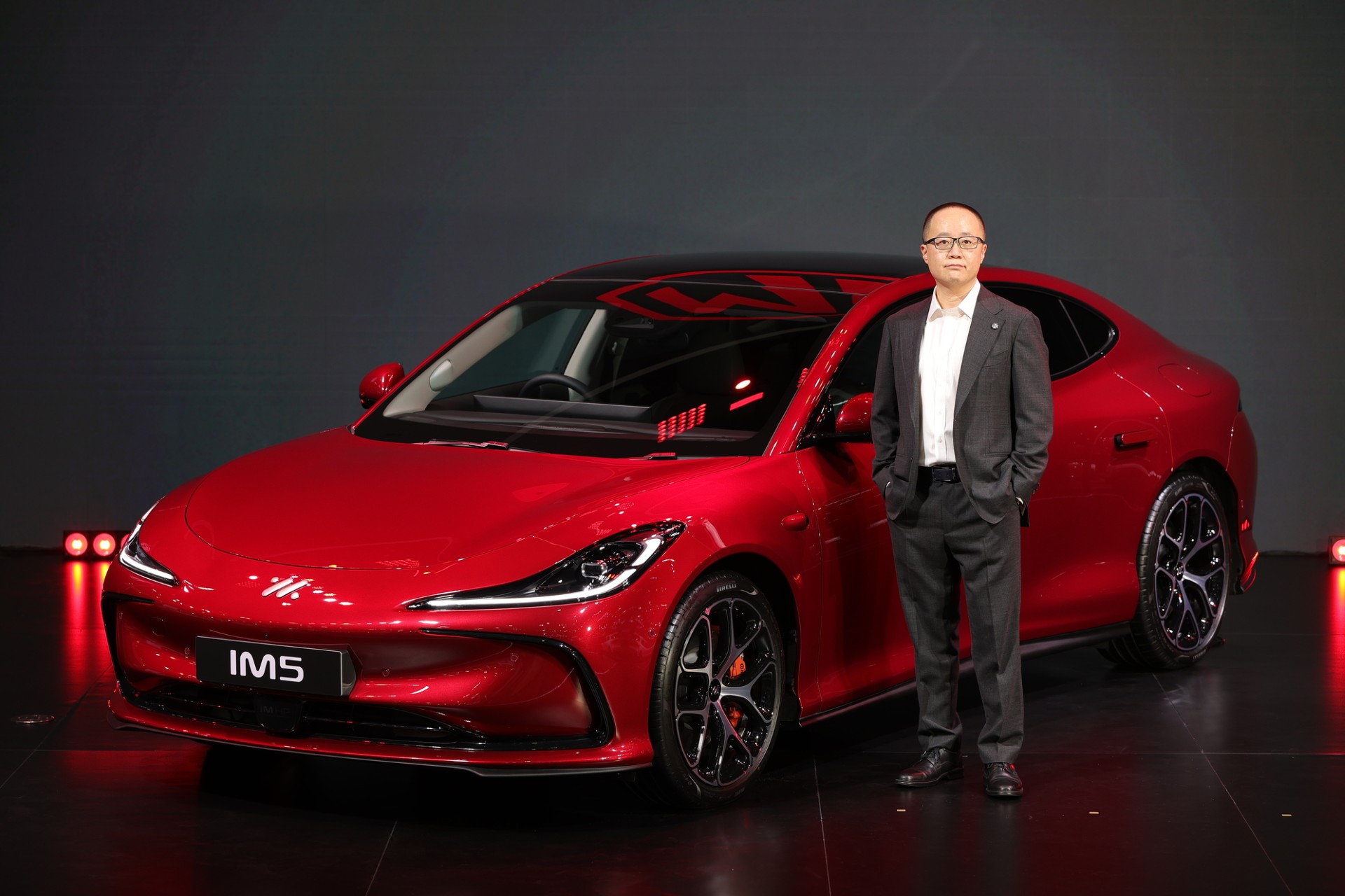 เอ็มจี ประกาศราคา MG IM5 อย่างเป็นทางการ ในราคาพิเศษ 1,449,900 บาท พร้อมข้อเสนอพิเศษทุกรุ่น ในงาน Motor Show 2026