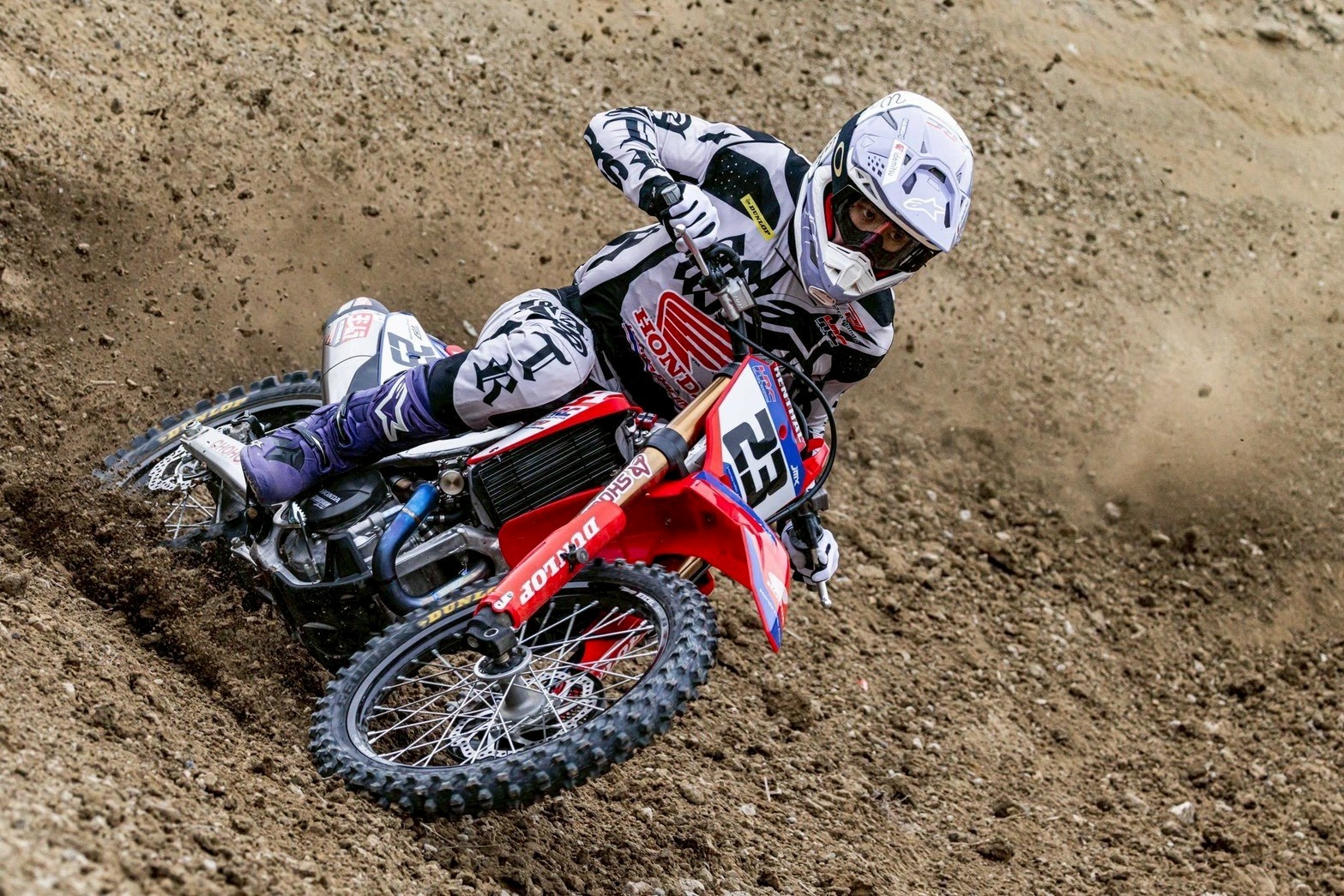 “นีโม่-จิรัฎฐ์” ควบ Honda CRF450R ดวลเดือดสู้ไม่ถอย ศึกทางฝุ่นออลเจแปน โมโตครอส แชมเปี้ยนชิพ สนามแรก ชูบุ เดิร์ทฟรีค คัพ