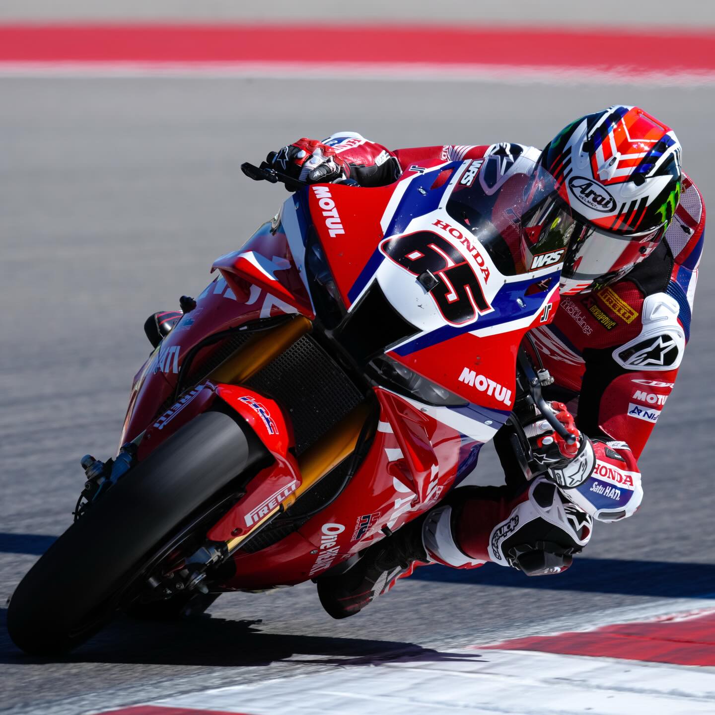  “ก้อง-สมเกียรติ” จับคู่ “โจนาธาน เรีย” พร้อมลุยศึก “เวิลด์ ซูเปอร์ไบค์ สนาม 3” ตั้งเป้ายกระดับผลงานที่ “แอสเซ่น” สานต่อความคืบหน้าหลังคว้าแต้มแรก