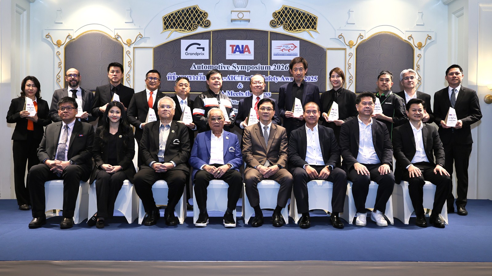 สมาคมอุตสาหกรรมยานยนต์ไทยคาดการณ์ตลาดยานยนต์ยังทรง พร้อมวอนรัฐออกมาตรการกระตุ้นต่อเนื่อง