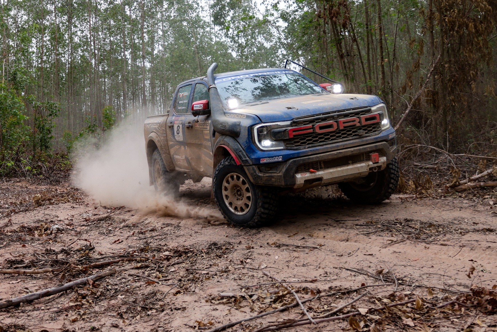 เรนเจอร์ แร็พเตอร์ 2 คัน คว้า 2 รางวัลจากสนามแรก TRRC ที่ฉะเชิงเทรา เดินหน้ามอบประสบการณ์ขับขี่สุดท้าทายแก่ลูกค้า