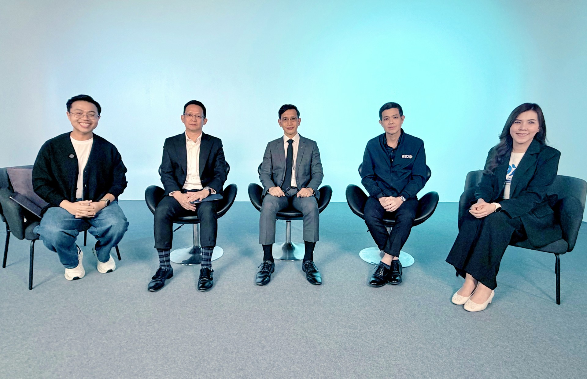 ETDA ผนึกพาร์ทเนอร์ เปิดเวที ETDA Live ถอดรหัสทางรอด SMEs ไทย ชู ‘ดิจิทัล–AI–Data’ เครื่องมือสำคัญ ลดต้นทุน เสริมระบบหลังบ้าน ฝ่าวิกฤต “ยิ่งขาย…ยิ่งกำไรบาง”