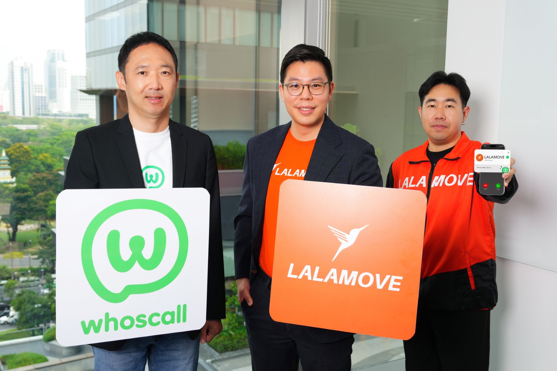 “ลาลามูฟ” จับมือ “Whoscall” ฉลองวันแรงงาน 2569 มอบโค้ด Whoscall Premium Basic เสริมเกราะป้องกันมิจฉาชีพ ให้พาร์ทเนอร์คนขับ ยกระดับเครื่องมือป้องกันภัยดิจิทัลแบบเรียลไทม์