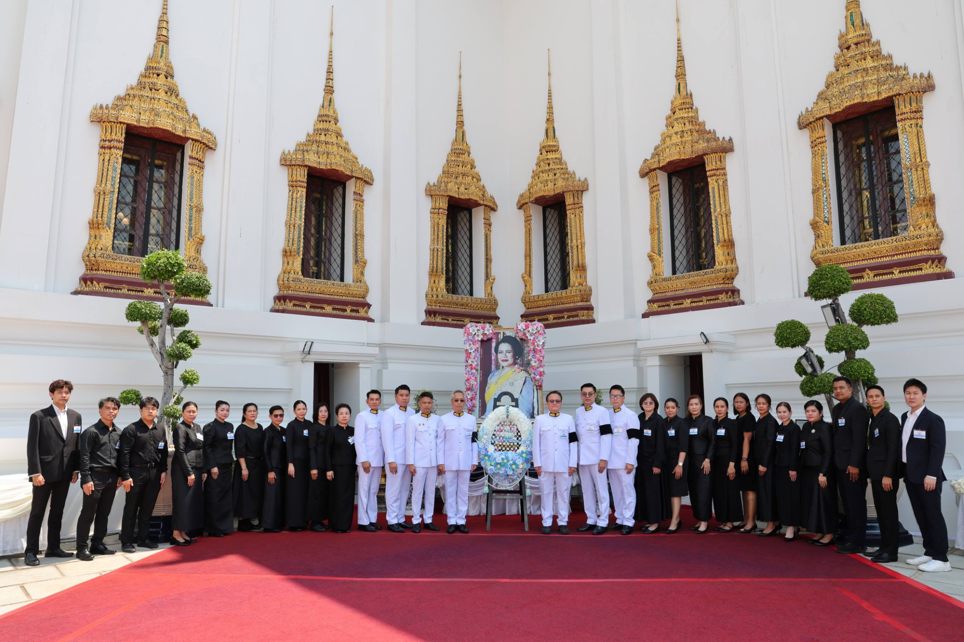 ที ไลฟ์ ประกันชีวิต ร่วมเป็นเจ้าภาพบำเพ็ญกุศลถวายพระบรมศพ สมเด็จพระพันปีหลวง
