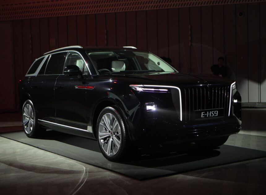 “เมโทร กรุ๊ป” รุกตลาดรถไฟฟ้าระดับพรีเมียม เปิดตัว “HONGQI E-HS9” ครั้งแรกในประเทศไทย