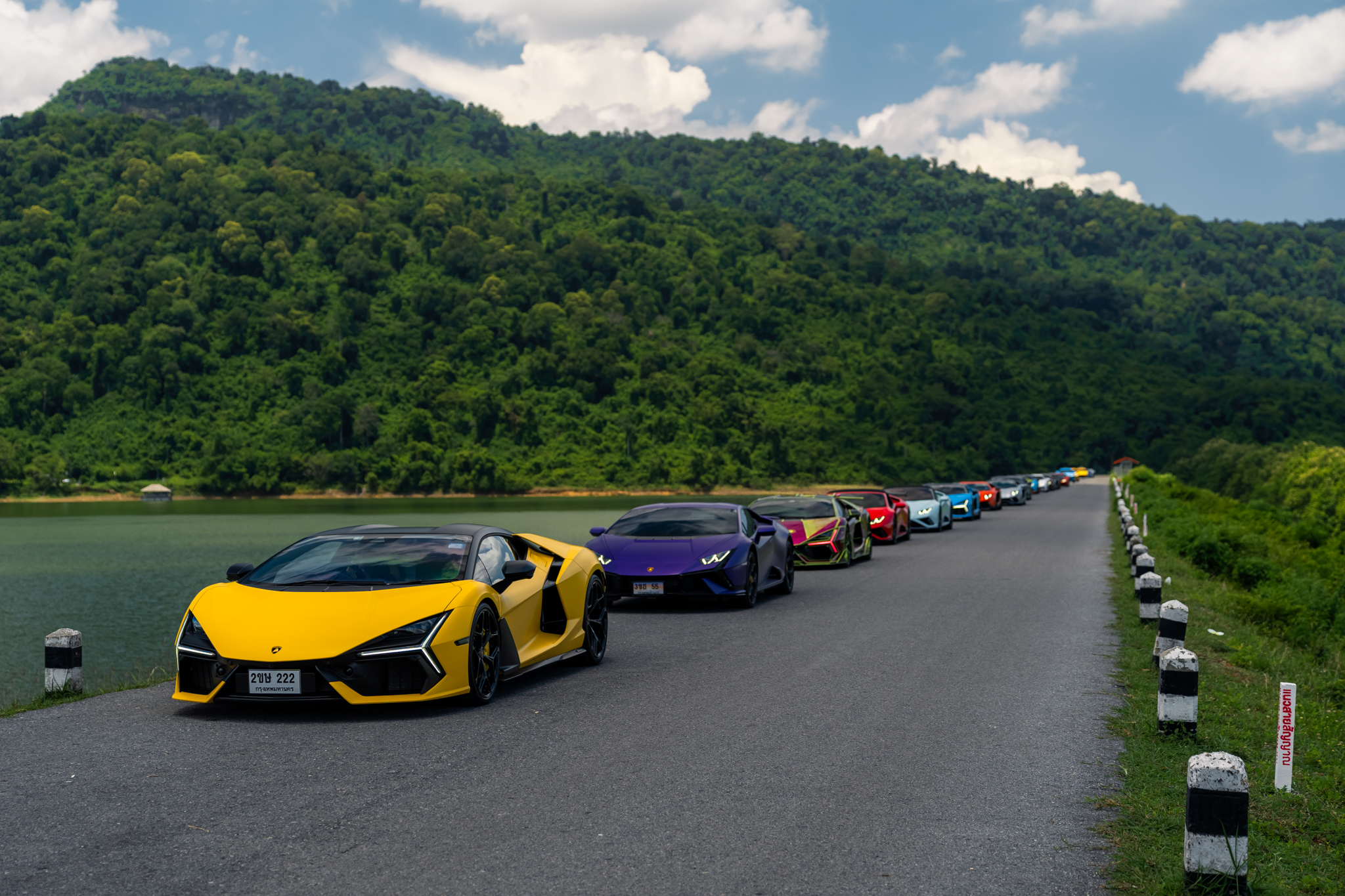 Lamborghini Club Thailand Bull Run at Nakhon Nayok ชวนคาราวานกระทิงดุ สัมผัสธรรมชาติเมืองรอง ณ นครนายก เอ็กซ์คลูซีฟทริป ขับขี่รับลมชมสันเขื่อน พร้อมปันน้ำใจช่วยเหลือสัตว์ป่า