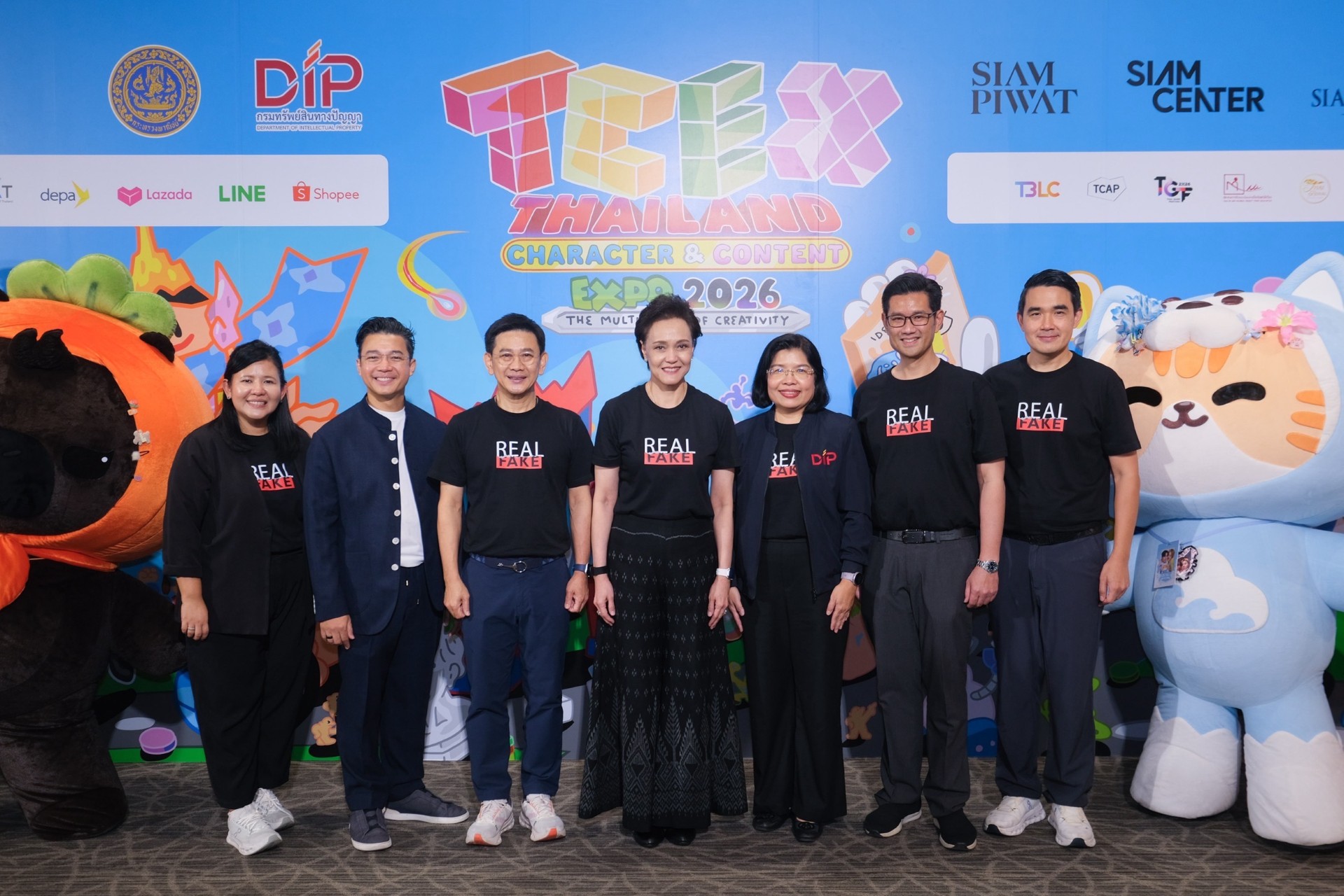 “พาณิชย์” เปิดงาน “TCEX 2026” ชู “ทรัพย์สินทางปัญญา” ขับเคลื่อนอุตสาหกรรมสร้างสรรค์ไทย เชื่อมครีเอเตอร์ นักลงทุน และผู้ซื้อสิทธิ เปิดประตูสู่โอกาสใหม่ในเวทีโลก