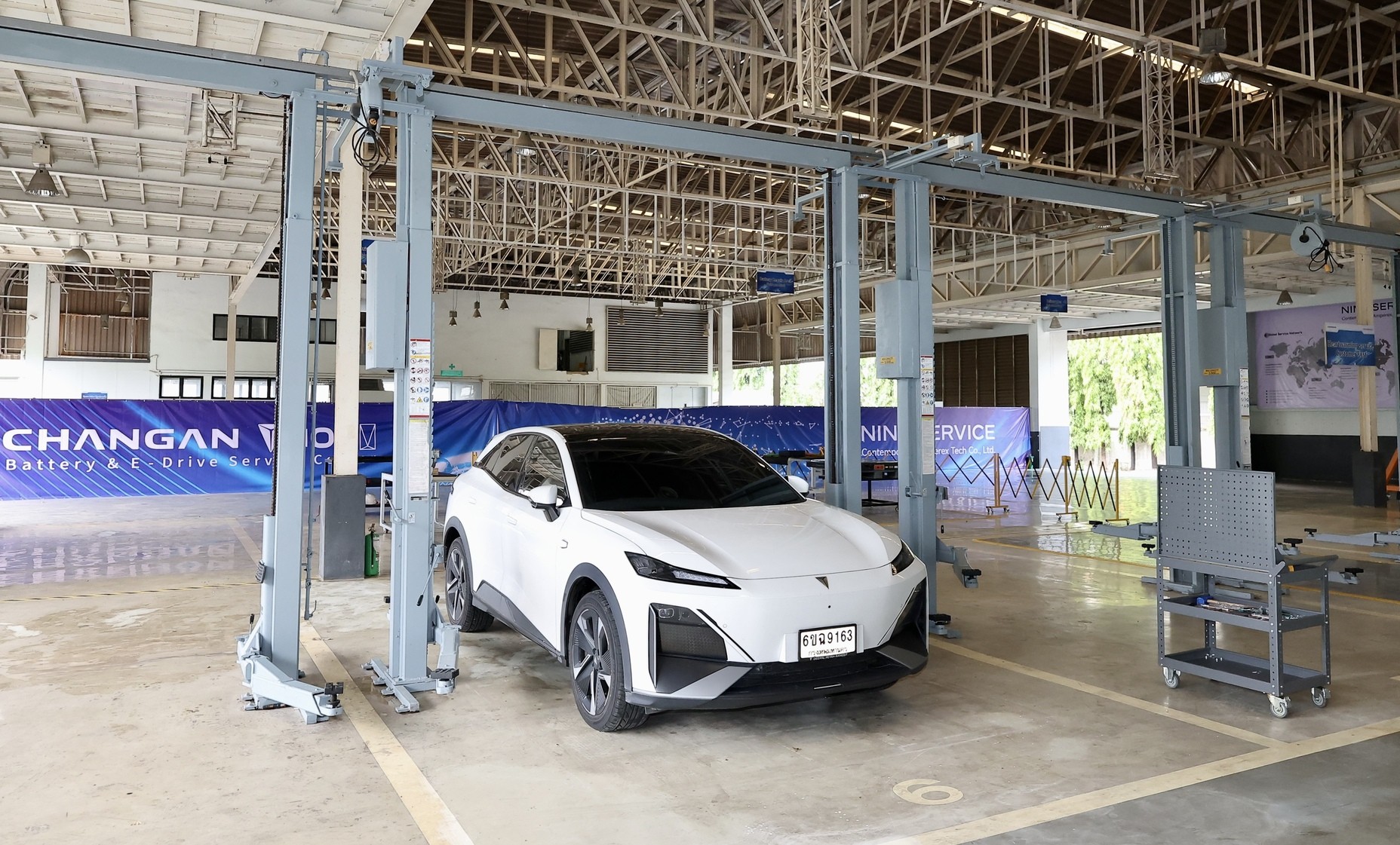 CHANGAN ผนึกกำลัง NING SERVICE by CATL เปิดศูนย์บริการแบตเตอรี่และระบบอี-ไดรฟ์ครบวงจรแห่งแรกในไทย ตอกย้ำความเชื่อมั่นระยะยาวให้ผู้ใช้รถครบทุกโมเดลของ CHANGAN