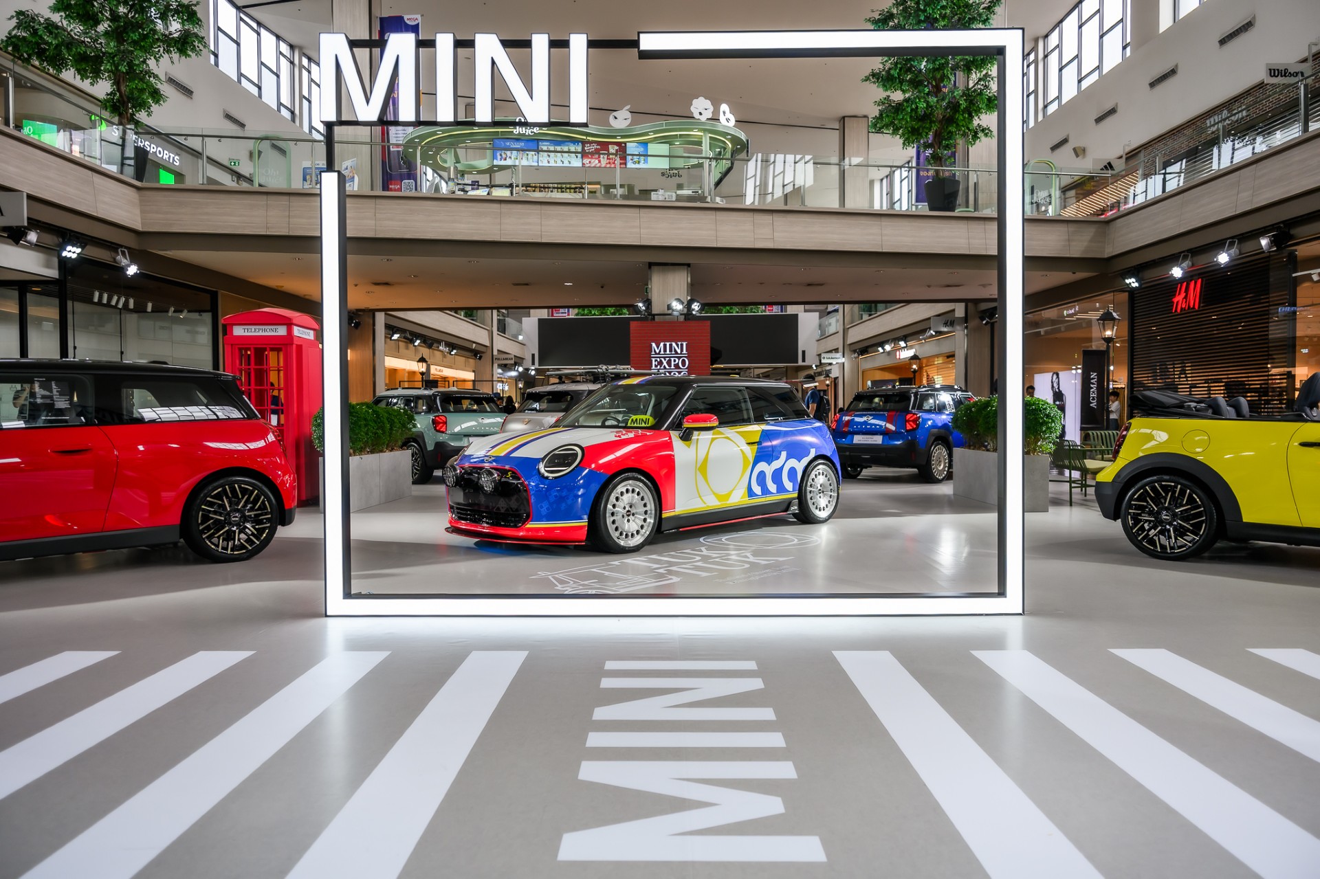มินิ ประเทศไทย ชวนแฟนๆ ร่วม “START YOUR MINI STORY” ในMINI Expo 2026 จัดแสดงรถยนต์ไฟฟ้า มินิ เอซแมน คอลเลกชันพิเศษ3 รุ่น และรถยนต์รุ่นตกแต่งดีไซน์พิเศษที่ได้แรงบันดาลใจจากเอกลักษณ์ไทย