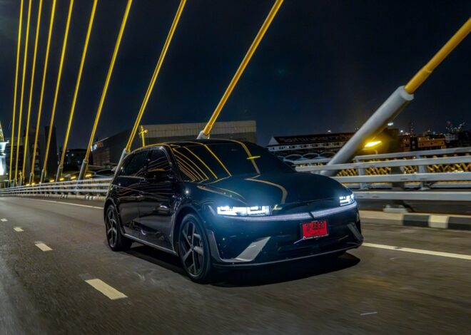 The new 2026 IONIQ 5 N Line กับ 10 เหตุผลที่ตอกย้ำว่า “ธรรมดา…ไม่มีที่ยืน” ตัวเลือกรถ EV รุ่นประกอบไทย สำหรับคนที่ไม่ตามเทรนด์ ไม่ซ้ำทางใคร พร้อมดีไซน์ N Line เทคโนโลยี 800V ชาร์จเร็ว 18 นาที ฐานล้อยาว 3 เมตร และ Hyundai Bluelink ครั้งแรกในประเทศไทย