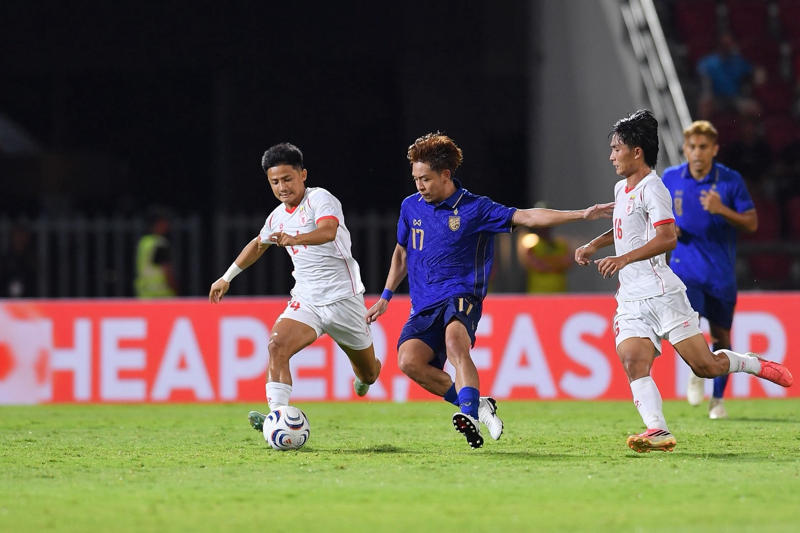ฮุนไดร่วมฉลอง “ช้างศึก” ฟอร์มแกร่ง! อัดเมียนมา 2-0  คว้าแชมป์กลุ่ม ASEAN Hyundai Cup™ 2026  ทีมชาติไทยปิดรอบแรก 12 คะแนนเต็ม ชนะ 4 นัดรวดแบบไม่เสียประตู พร้อมฉลองชัยกับฮุนได ทดลองขับ 9-17 สิงหาคมนี้ รับเสื้อทีมชาติไทยฤดูกาลใหม่