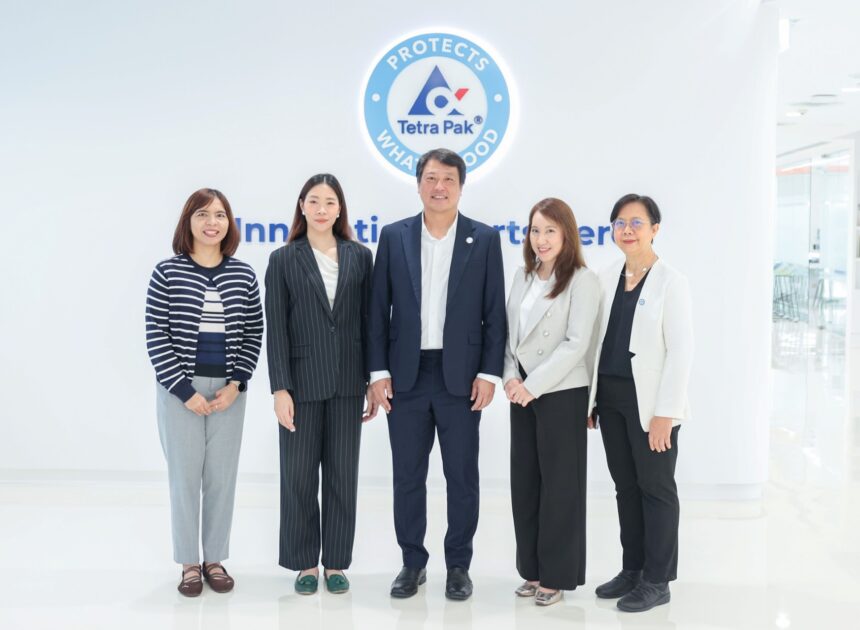 เต็ดตรา แพ้ค ต้อนรับคณะ SET ESG Experts Pool เยี่ยมชมศูนย์นวัตกรรมผลิตภัณฑ์สำหรับลูกค้า กรุงเทพฯ แลกเปลี่ยนมุมมองด้านเศรษฐกิจหมุนเวียนในอุตสาหกรรมบรรจุภัณฑ์ไทย